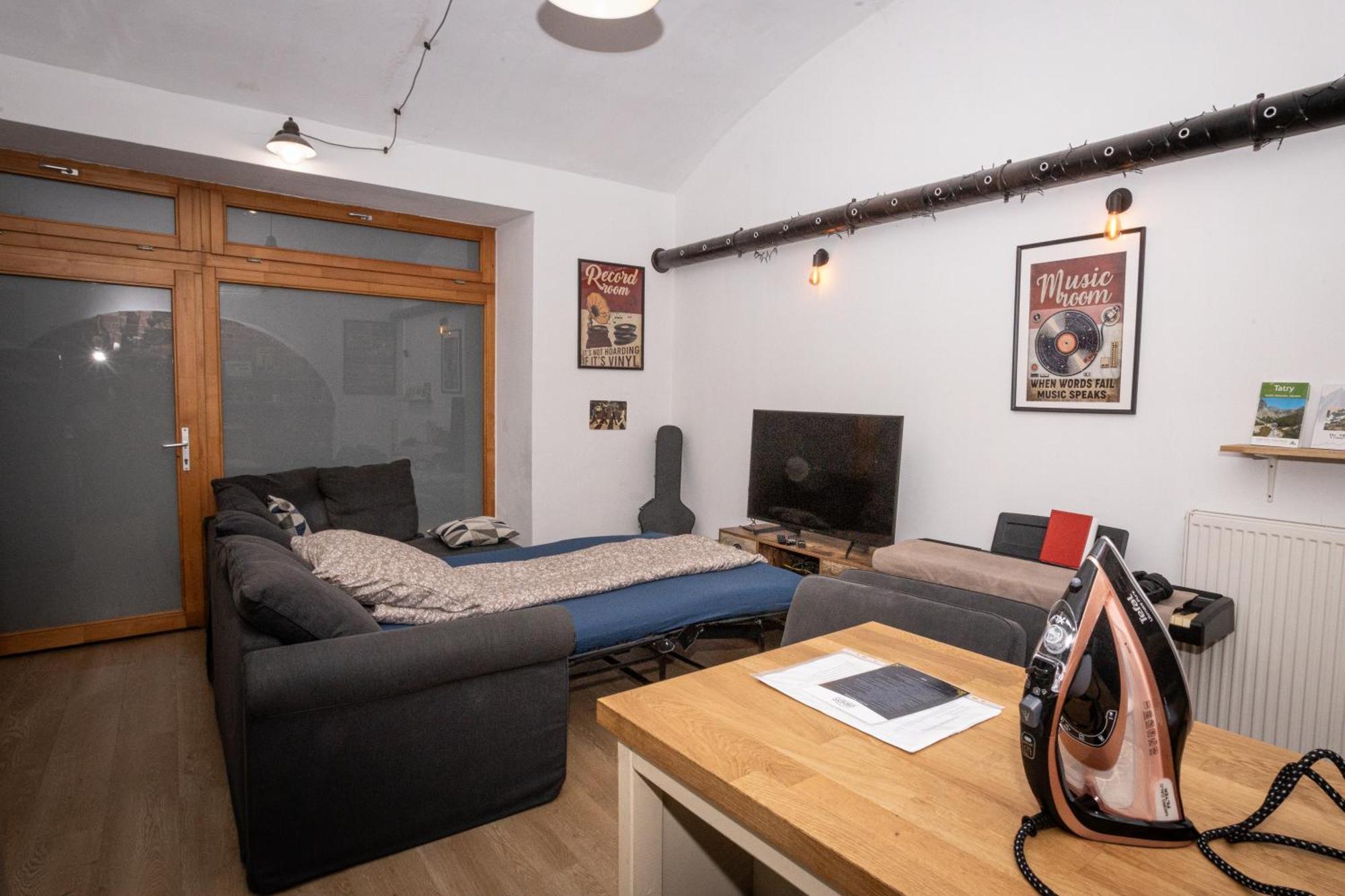 Varady's 1 Bedroom In Historic Center