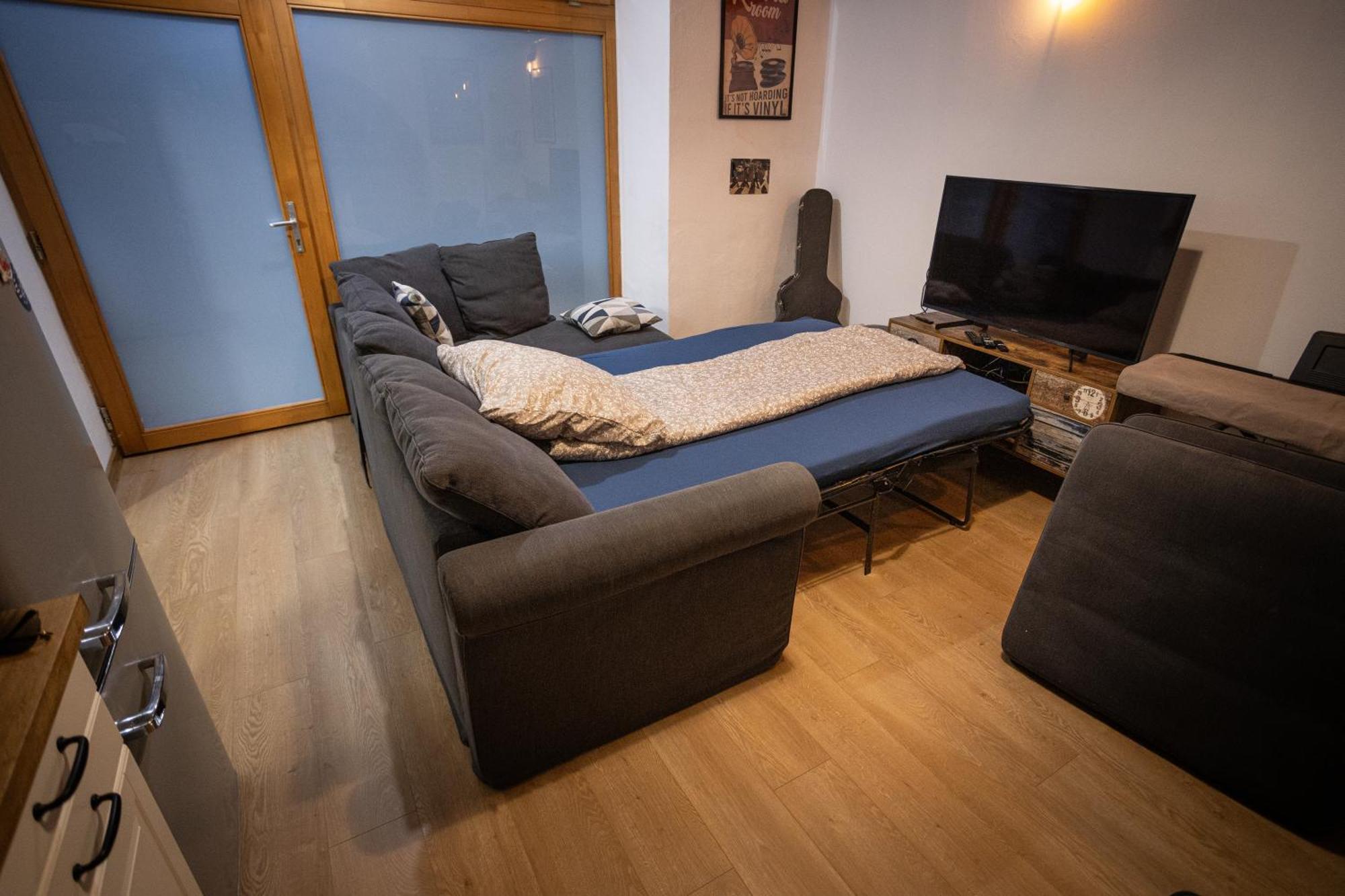 Varady's 1 Bedroom In Historic Center Apartmán *